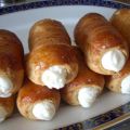 Cannoli soffici di pasta brioche alla ricotta e[...]