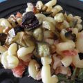 Insalata di pasta con tonno e melanzane