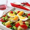 
Insalata primaverile con fave e piselli