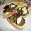 Bruschettona con funghi ed asparagi
