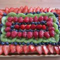 Crostata con la crema pasticcera e la frutta