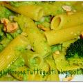 Tortiglioni di mais con pesto di broccoli e[...]