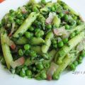 Penne con pesto di spinaci e piselli