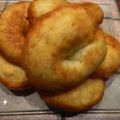 Zeppole di patate con le acciughe - aperitivo[...]