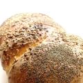 Treccia di pane con semini