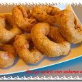 Donut salati con salame e scamorza