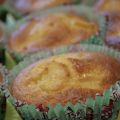 MUFFINS MELE E CIOCCOLATO BIANCO