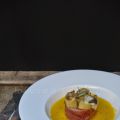 Paccheri ripieni di porcini e provolone su[...]