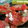 FRISELLE INTEGRALI con insalata di pomodori e[...]