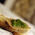 Crostini con polpettone di tonno e pesto di[...]