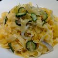 FETTUCCINE DI MAIS CON ZUCCHINE E FIORI[...]