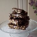 TORTA CROCCANTE AL CIOCCOLATO CON PISTACCHI E[...]