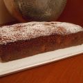Loaf alla frutta secca e mele.