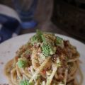 Spaghetti con broccolo romano, provolone[...]