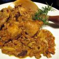 Coniglio in umido con salsiccetta e funghi