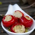 Peperoncini tondi piccanti ripieni