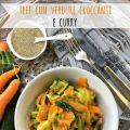 Teff con verdure croccanti e curry.[...]