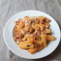 Rigatoni con salsiccia e funghi porcini