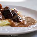 Spezzatino di vitello e prugne al vino rosso[...]