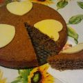 TORTA ALLE NOCCIOLE CON CUORI DI CIOCCOLATO