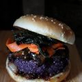 Panino con Burger di cavolo cappuccio viola,[...]